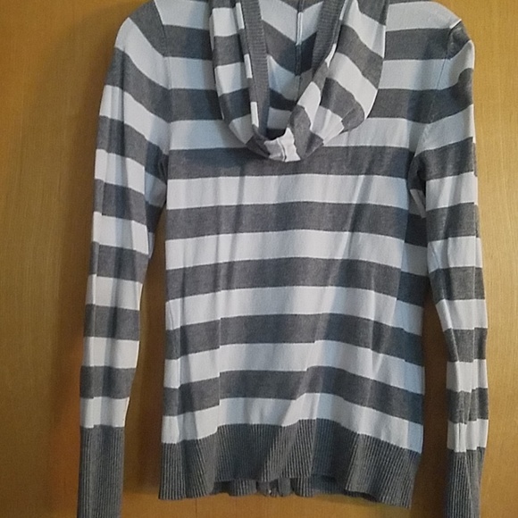 Zip up cardigan - Picture 3 of 3